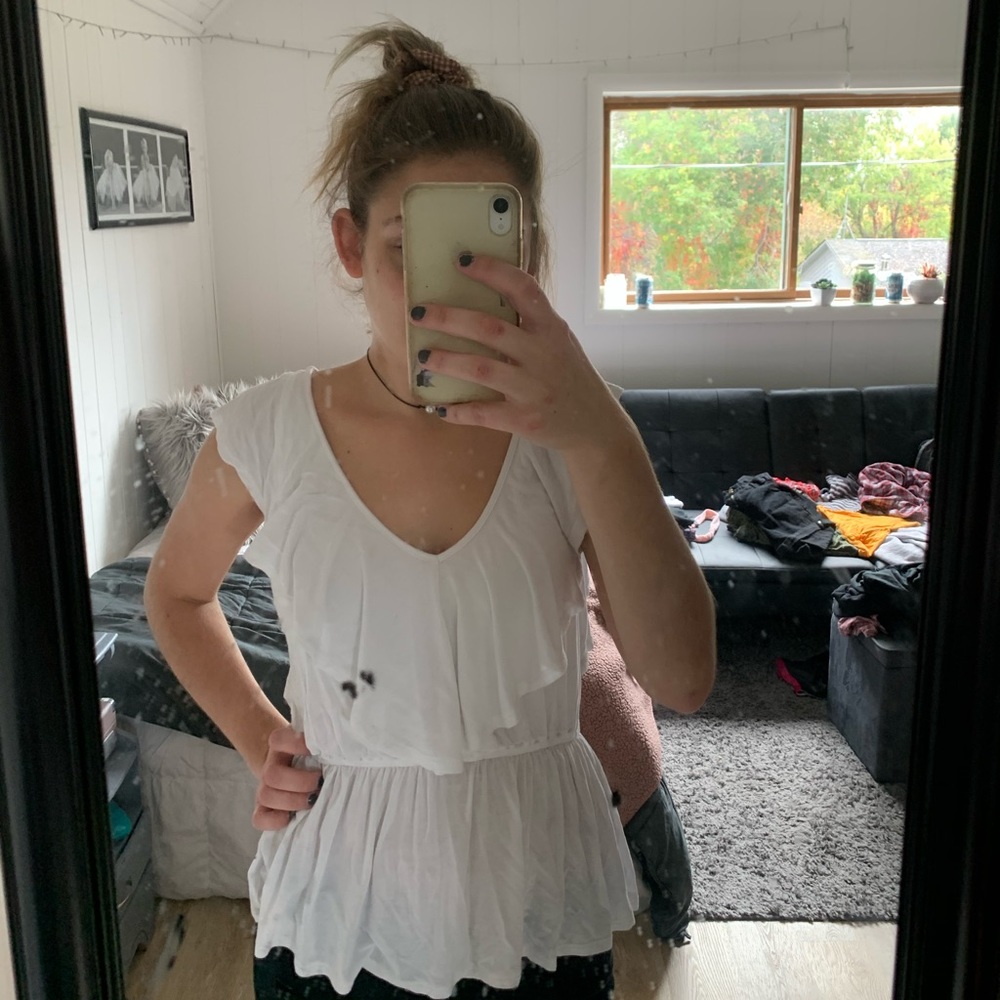 Abercrombie ruffled tank